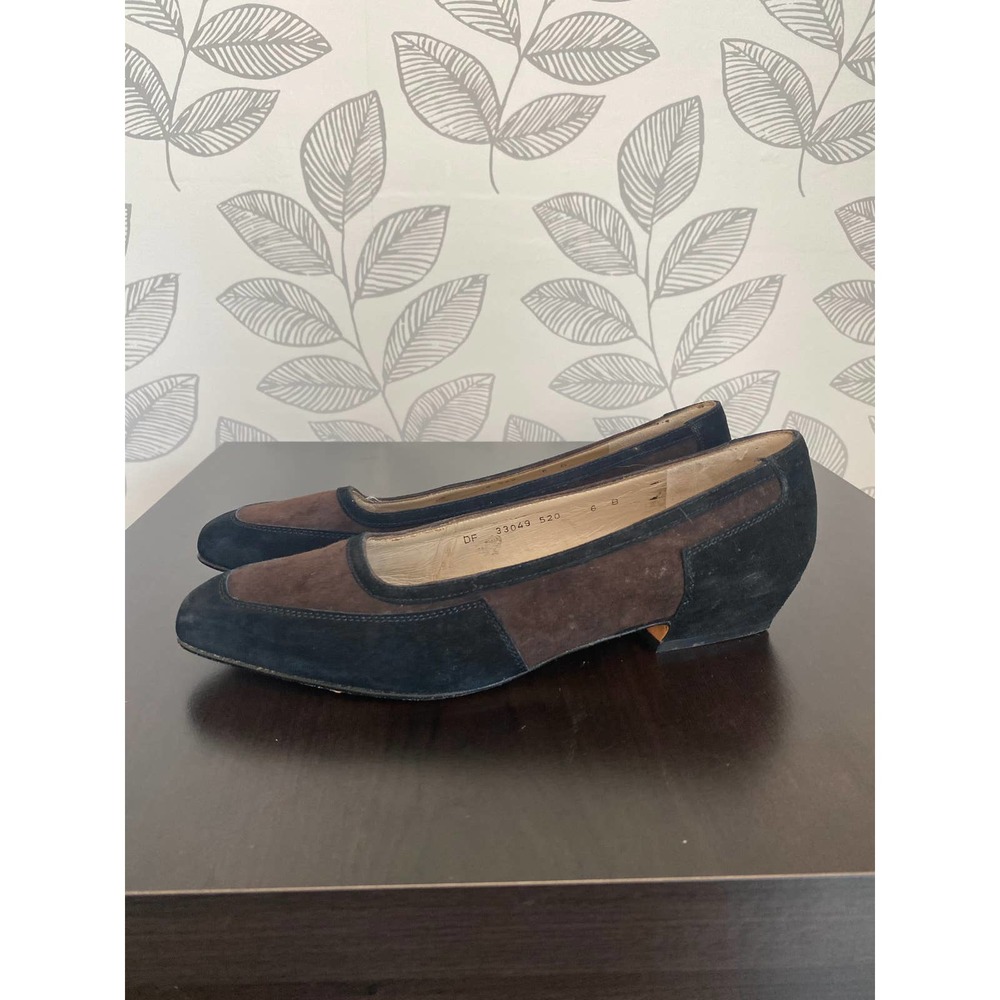 Ferragamo Brown/Black Suede Kitty Heel, Size 6